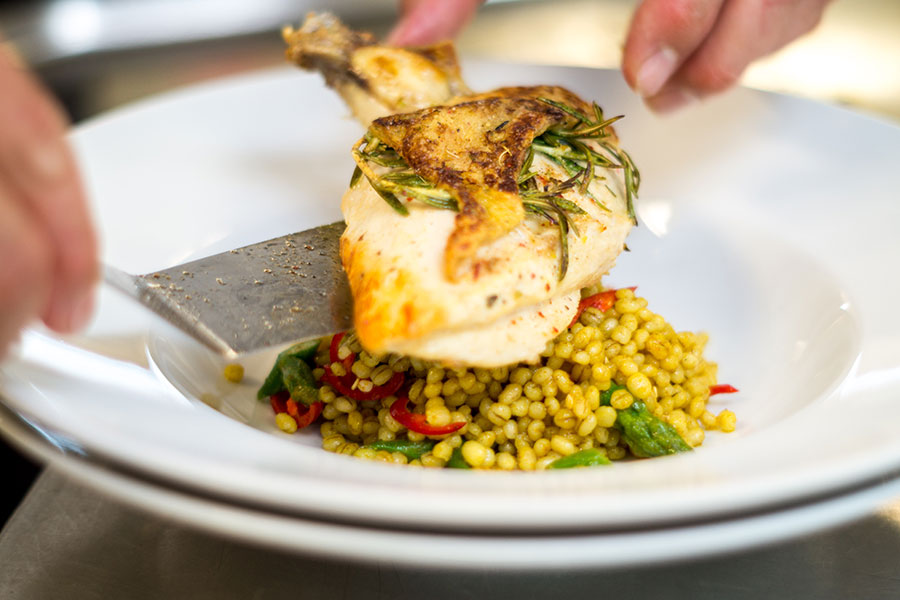 Catering Hochzeit, Hauptgang: Alles frisch! Catering für den Großraum Reutlingen, Tübingen und Stuttgart
