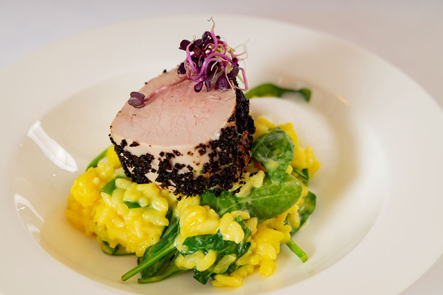 Catering Hochzeitsmenü, Schweinefilet auf Risotto: Alles frisch! Catering für den Großraum Reutlingen, Tübingen und Stuttgart