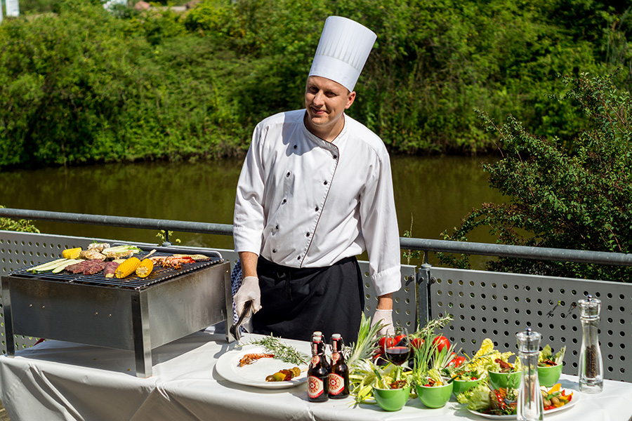 Kundenevent Catering, BBQ & Grill, Buffet: Alles frisch! Catering für den Großraum Reutlingen, Tübingen und Stuttgart